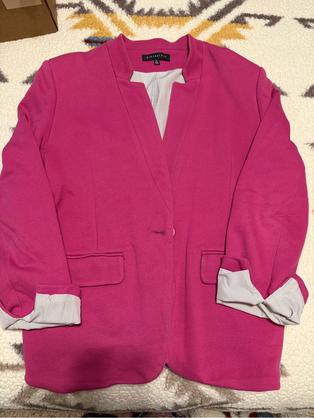 GibsonLook Notch Collar Magenta Open-Front Blazer